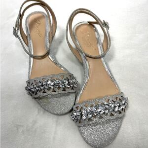 Jewel by Badgley Mischka Silver Rhinestone Wedge Shoe Sandals Size US 6